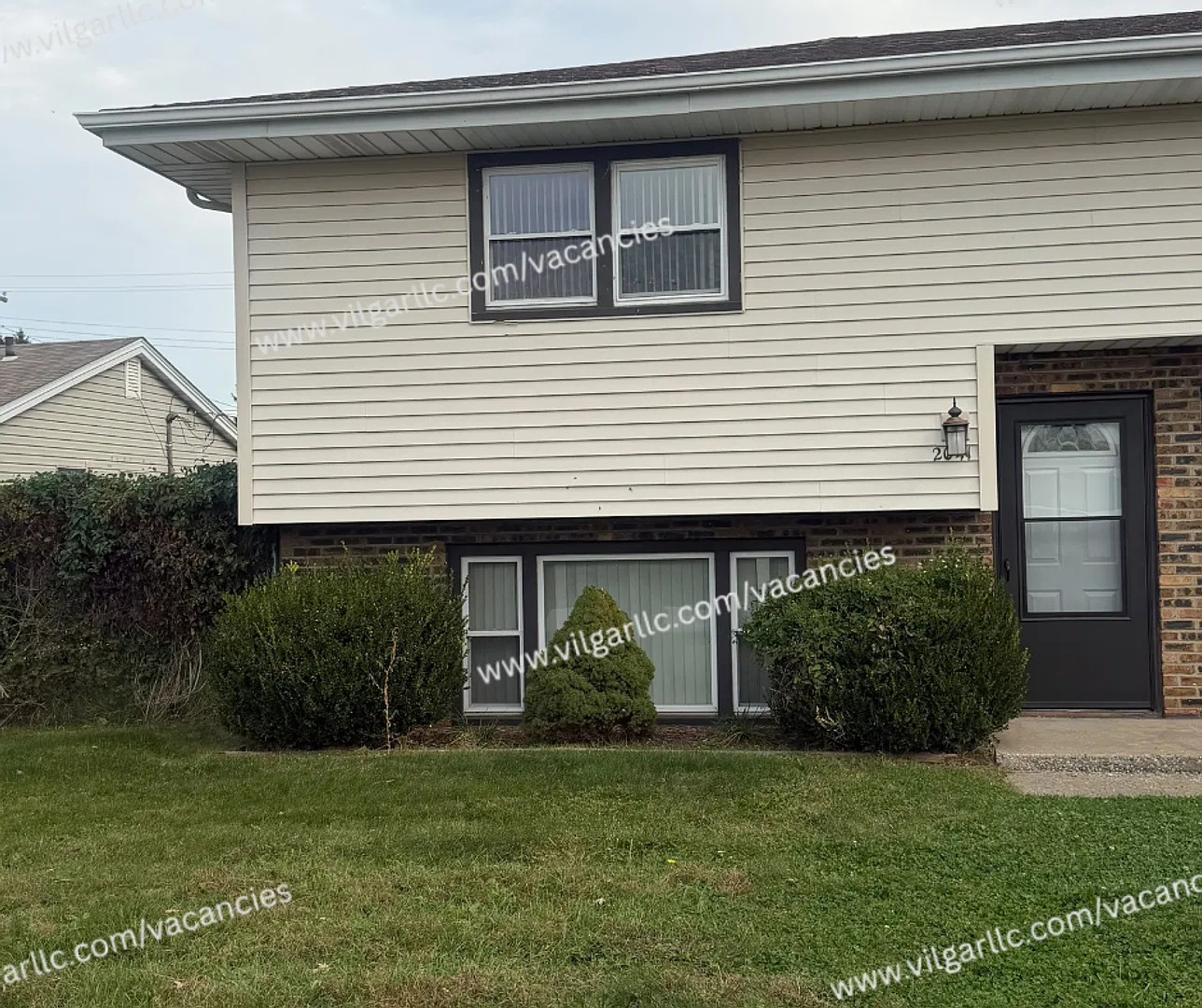 2041 - 2043 Union St. — Photo 1
