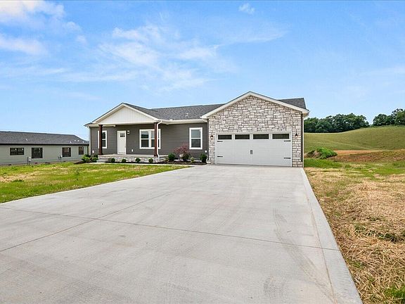 3rd image of 505 Sam Black Rd