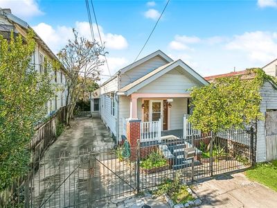 722 Cadiz St, New Orleans, LA, 70115