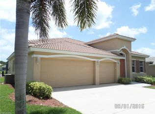 3041 Lake Manatee Ct, Cape Coral, FL 33909
