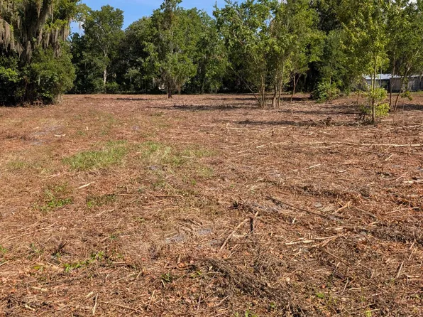1425 LEE Road, St. Johns, FL 32259