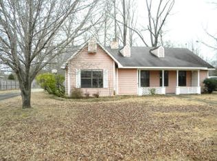 258 Roanoke Cir, Columbus, MS 39705