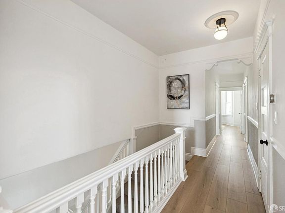 5th image of 358 Missouri St