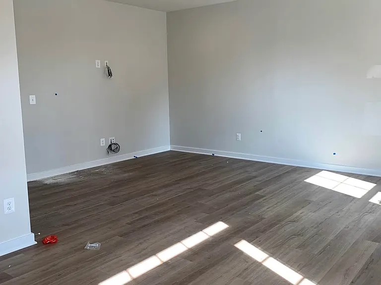 217 Willis St — Photo 5