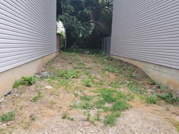 1421 S 21st St, Philadelphia, PA 19146