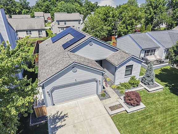 5th image of 1899 Winding Hollow Dr