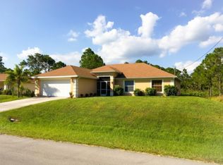 1015 Belmont St E, Lehigh Acres, FL 33974