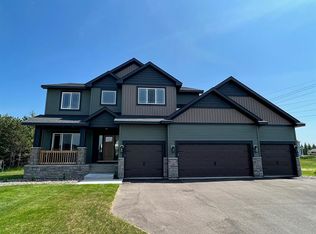 6684 Heritage Ave, Lino Lakes, MN 55038