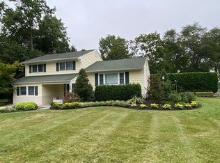 507 Freehold St, Oakhurst, NJ 07755
