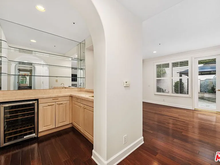 11815 Folkstone Ln — Photo 7
