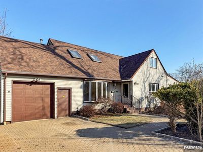 321 Roosevelt St, Teaneck, NJ, 07666