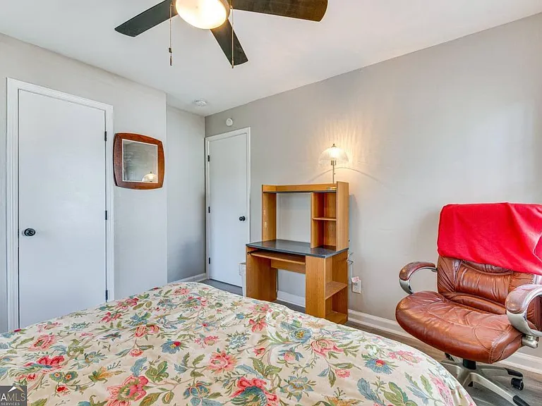 6385 Lobelia Rd SW — Photo 4