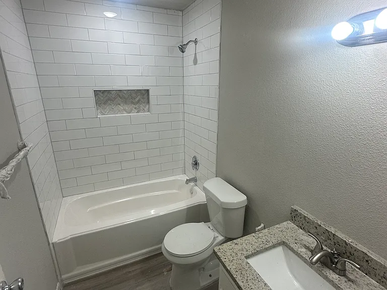 1105 Apache Ridge Rd — Photo 6