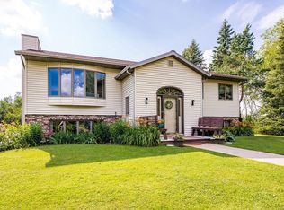 61 Maki Rd, Esko, MN 55733