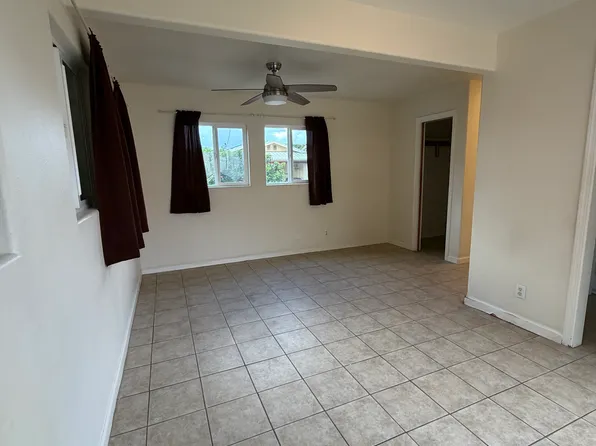 (undisclosed Address), Waialua, HI 96791