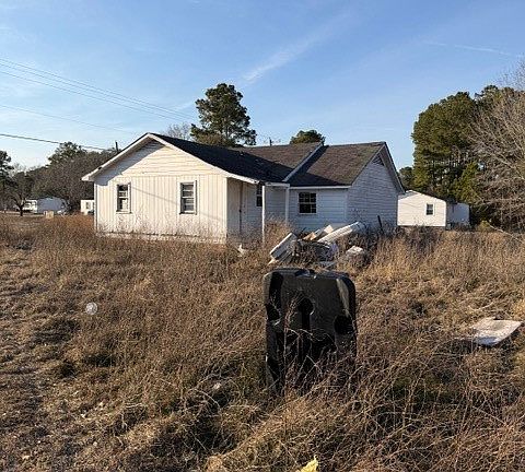 3rd image of 4201 Dudley Rd