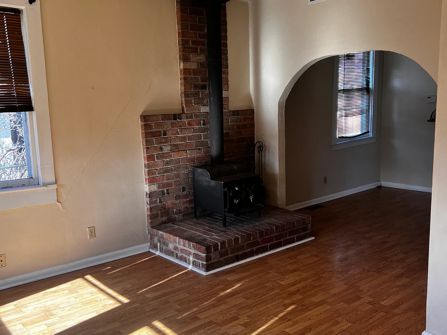 1 bed, 651 sqft, $1,300 — Photo 2