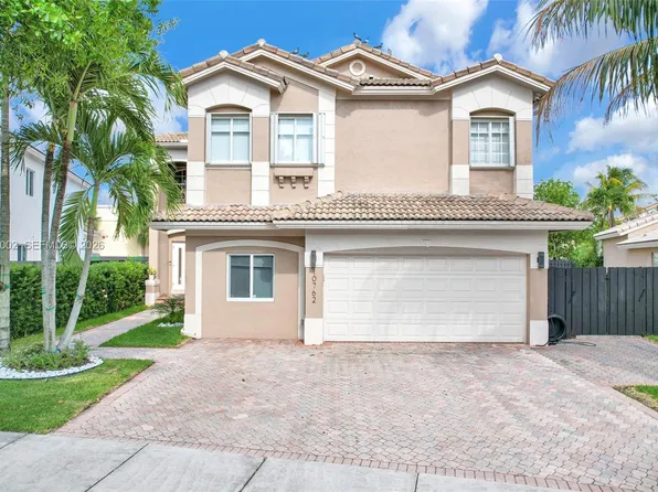 10762 NW 71st St, Doral, FL 33178