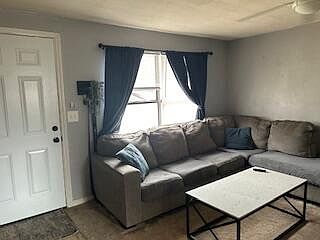 2nd image of 2826 W Olive Street