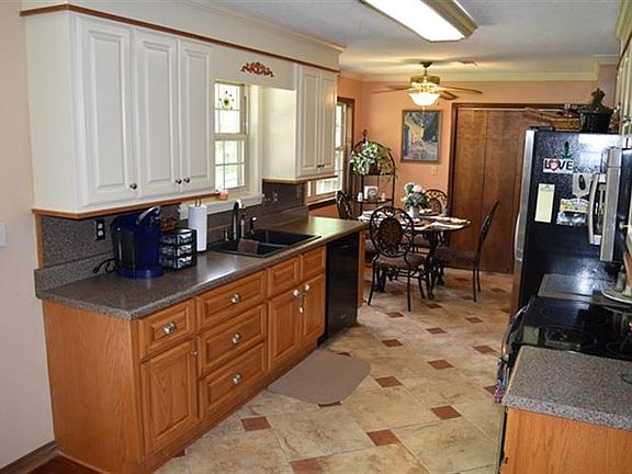4th image of 114 Kensington Dr