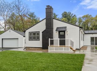 34 Bluemer Rd, Southampton, MA 01073