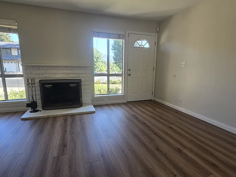 3105 Lodgewood St — Photo 118