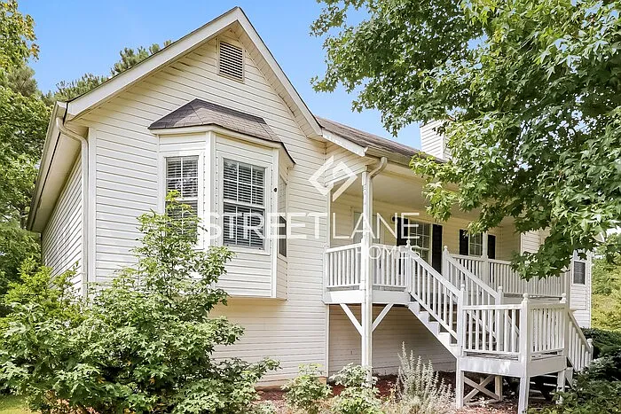 25 Tanglewood Dr photo 1