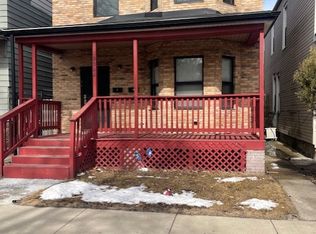 3022 E 81st St, Chicago, IL 60617