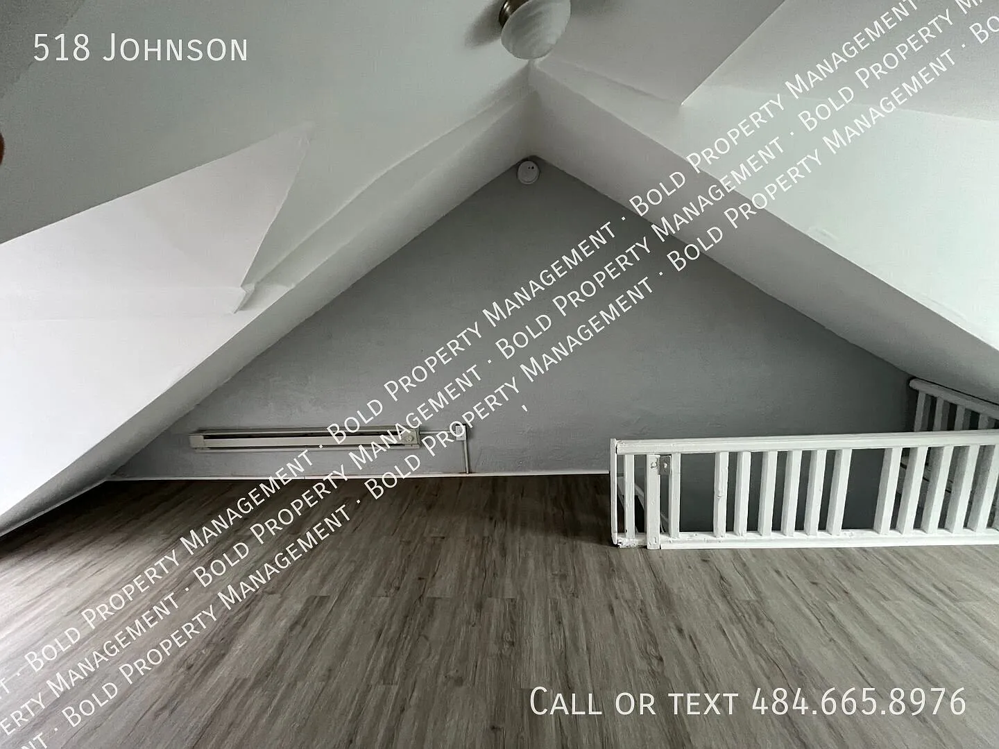 Three bedroom one bath Reading home — Photo 2