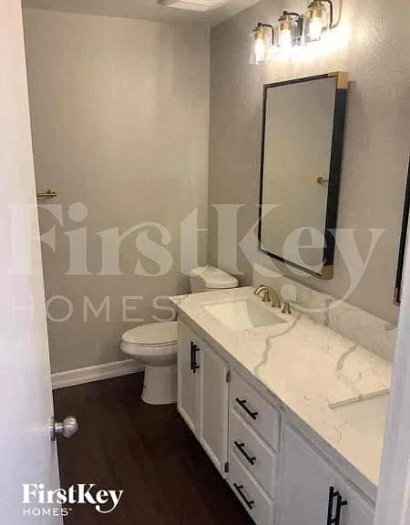 426 Hopedale Ave — Photo 9