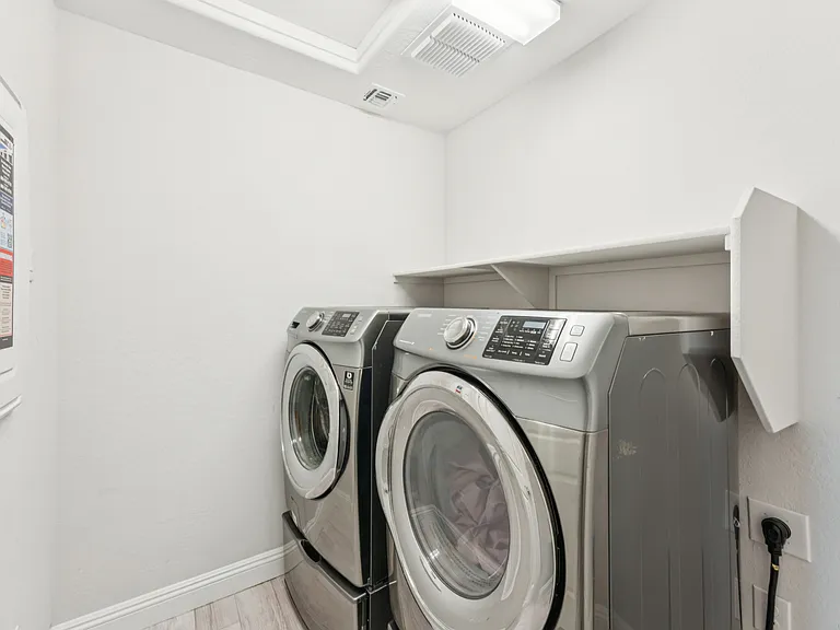 8754 W San Juan Ave — Photo 25