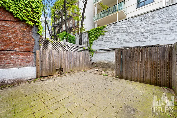 Rented by PREX Realty Corp | media 8