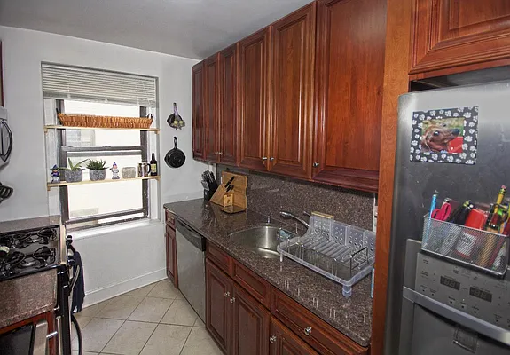 Sold by Real Direct | media 20