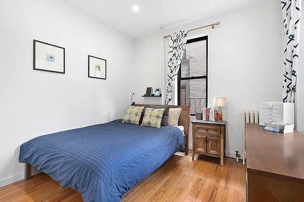 Rented by Compass | media 4