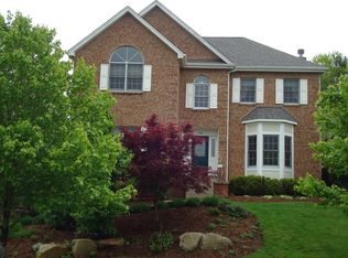 234 Gate Dancer Dr, Cranberry Township, PA 16066