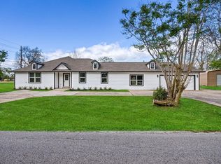 1214 Main St, Alvin, TX 77511
