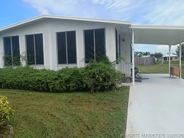19 Arboles Del Norte, Fort Pierce, FL 34951