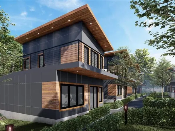 6305 Shannon Pkwy, Union City, GA 30291