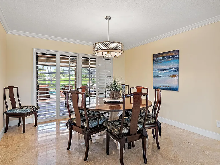 16 Thurston Dr — Photo 17