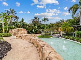 730 Regency Reserve Cir APT 2802, Naples, FL 34119