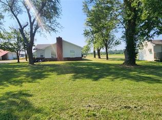 5960 SE Beasley Rd, Riverton, KS 66770