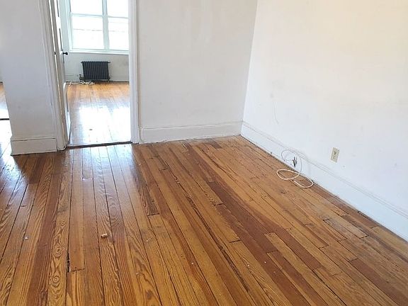 2nd image of 44-07 30th Ave #3RR