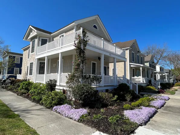 554 Madison Ave, Cape Charles, VA 23310