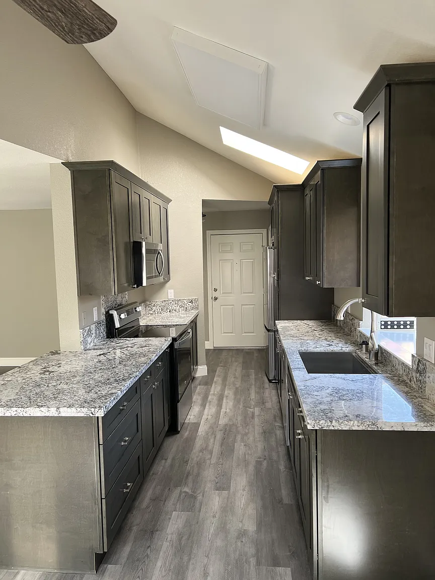 1300 Jarrell Ct APT C photo 1