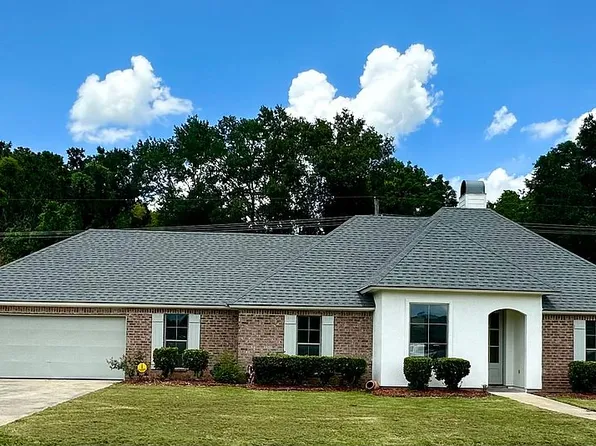 107 Chase Dr, Lafayette, LA 70507