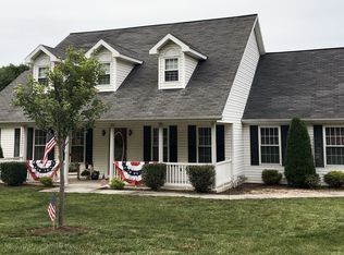 14007 Woods Edge Rd, Fort Ashby, WV 26719