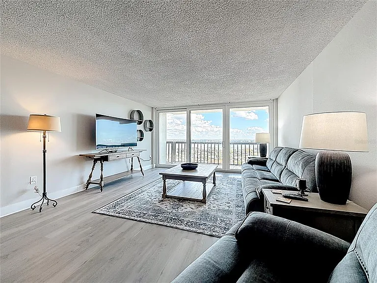 400 Island Way #1411 — Photo 17