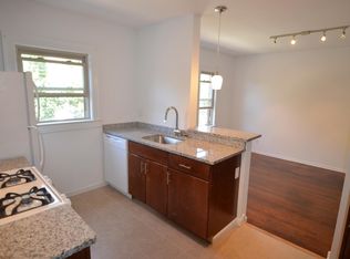 Larchmont Red Door Living, Lakewood, OH 44107