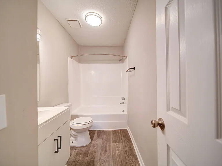 The Manor Townhomes — Photo 5