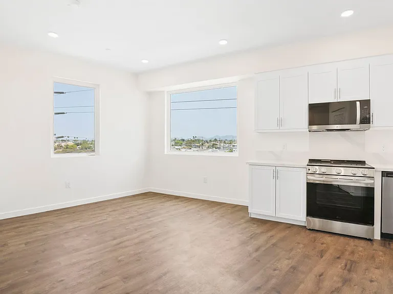 4505 Illinois Street - North Park's Newest Boutique Upscale Apartments — Photo 20